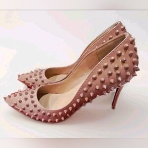 Christian Louboutin Pigalle Follies Spikes Patent Nude Pumps Sz 40 Fits US 9-9.5